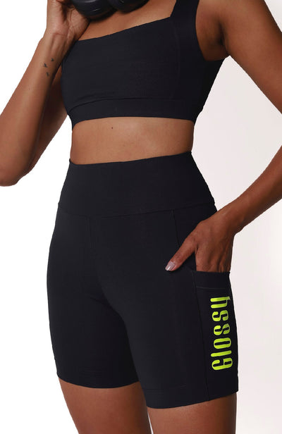 Moove Glossy Shorts