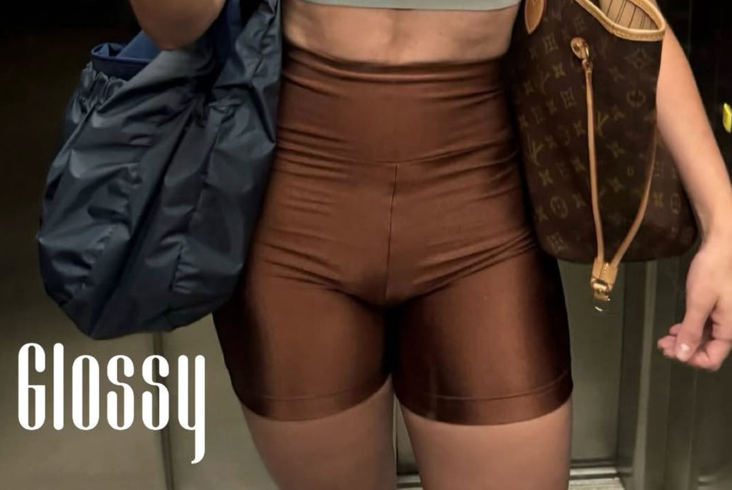 Shorts Glossy Cookie