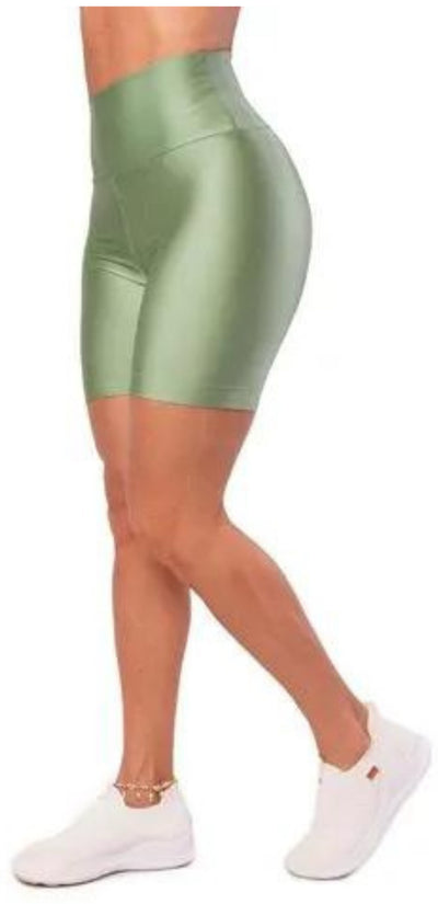 Shorts Glossy Alecrim