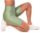Shorts Glossy Alecrim
