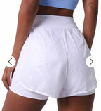 Short Pocket Glossy White