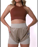 Short Pocket Glossy Areia