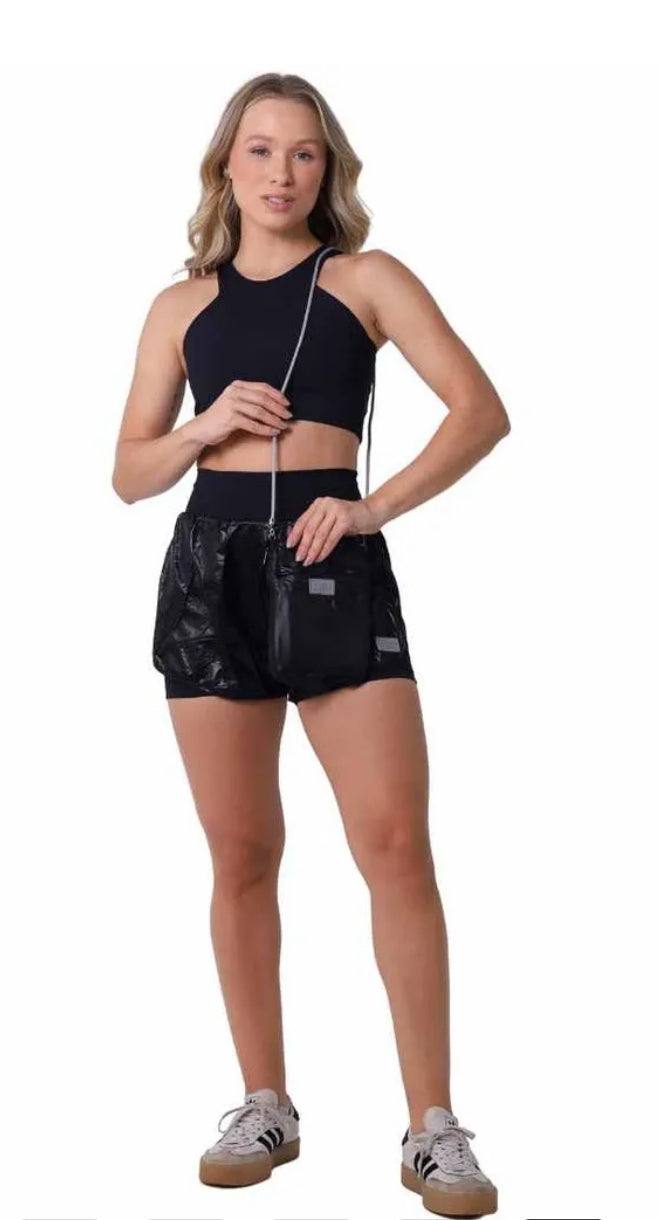 Top Trapézio Glossy Preto